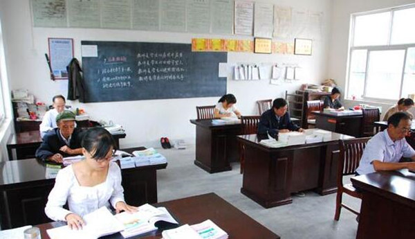 安徽安庆岳西县农村教师办公家具项目
